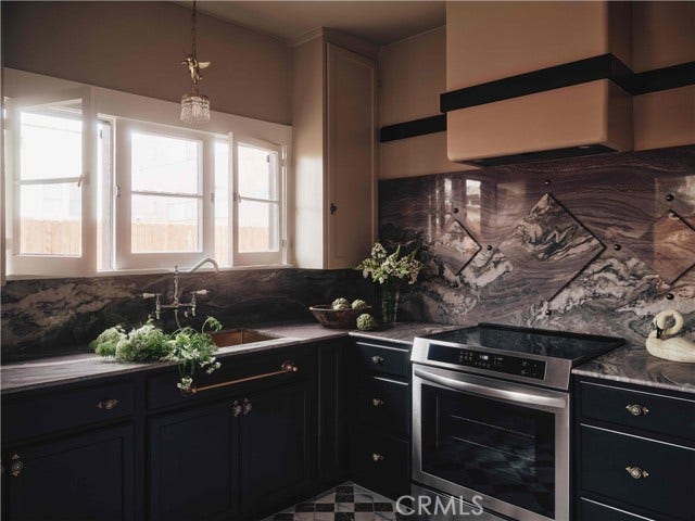 Property photo for 7148 Marshfield, Los Angeles, CA