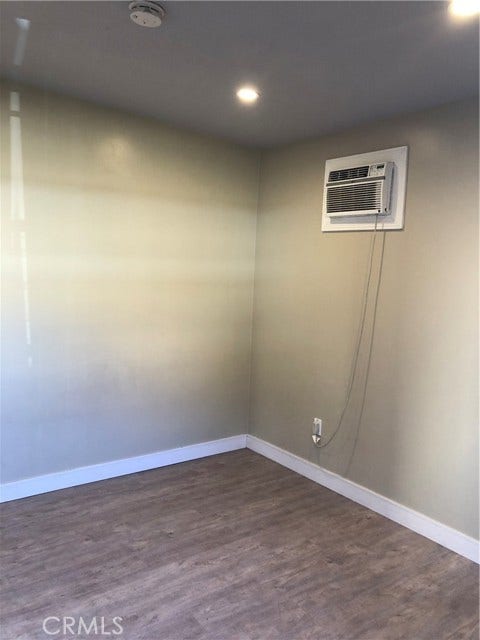 Property photo for 501 E 21st ST, Long Beach, CA