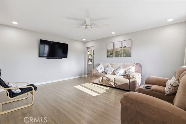 Property photo for 5535 Ackerfield AVE, #28, Long Beach, CA