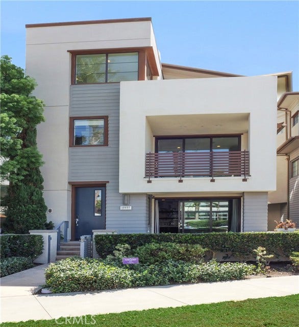 Property photo for 12837 W North Seaglass CIR, Los Angeles, CA
