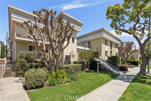 Property photo for 3425 E 15th, #12D, Long Beach, CA