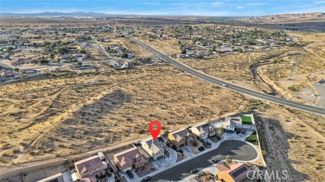16022 Shawnee LN, Victorville, CA 92394