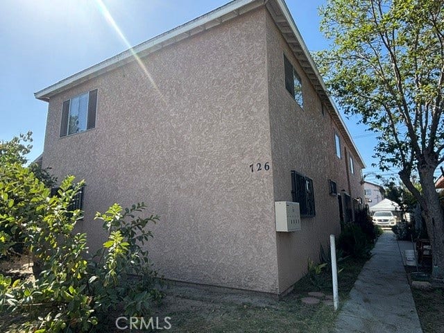 Property photo for 726 E 31st, Los Angeles, CA