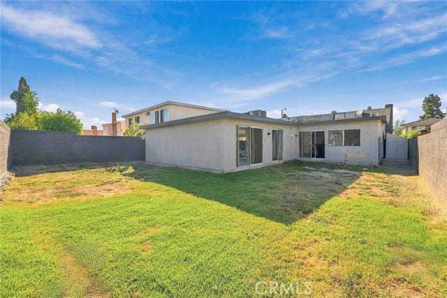 1119 E Gladwick ST, Carson, CA 90746 1119 E Gladwick ST, Carson, CA 90746