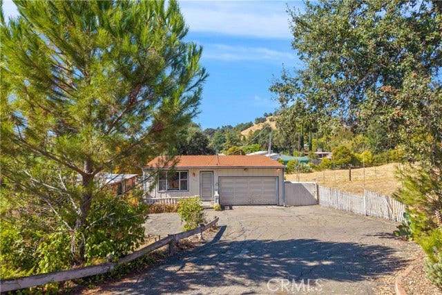 6869 Howard AVE, Nice, CA 95464