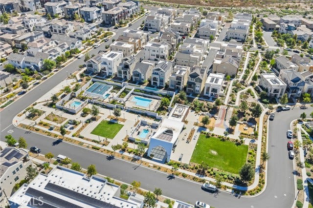 324 Merit, Irvine, CA 92618