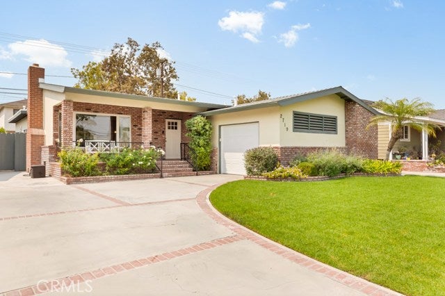Property photo for 2719 Ladoga Avenue, Long Beach, CA