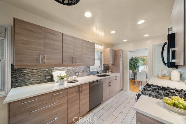 Property photo for 2027 E Appleton, #1, Long Beach, CA