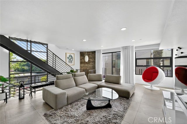 Property photo for 1418 Innes Place, Venice, CA