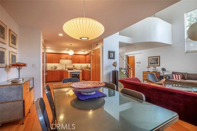 Property photo for 406 Brooks AVE, Venice, CA