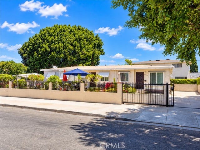 2111 Bird ST, Los Angeles, CA 90033