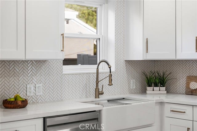 5150 E Brittain, Long Beach, CA 90808 5150 E Brittain, Long Beach, CA 90808