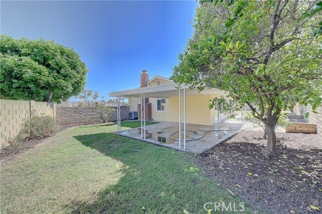 11883 Mayflower CT, Fountain Valley, CA 92708 11883 Mayflower CT, Fountain Valley, CA 92708