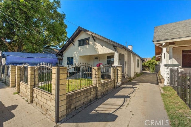 Property photo for 723 W 58th, Los Angeles, CA