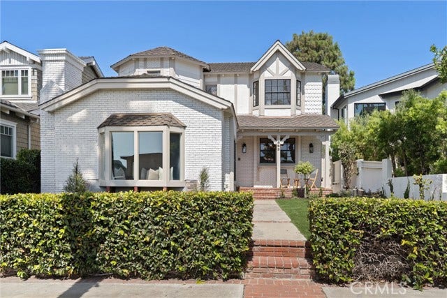 Property photo for 583 36th ST, Manhattan Beach, CA