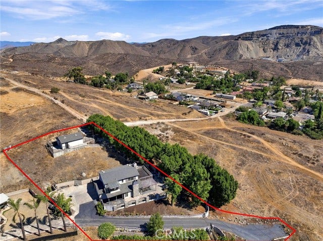 19015 Envoy, Corona, CA 92881