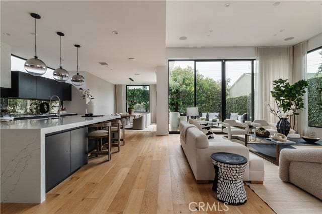 Property photo for 7200 Kentwood AVE, Los Angeles, CA