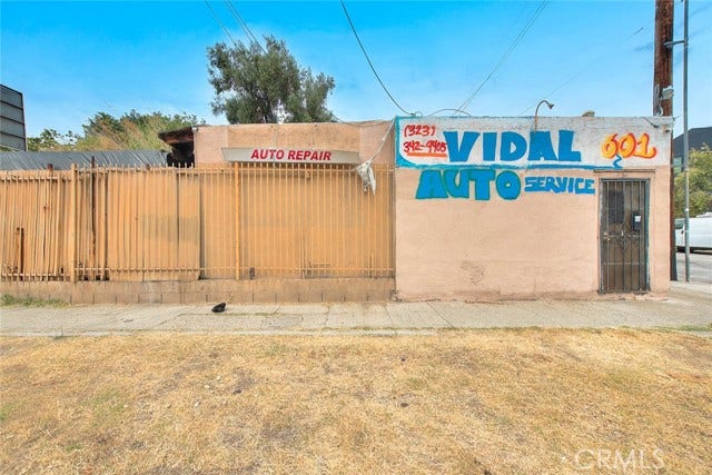 Property photo for 601 W Avenue 28, Los Angeles, CA
