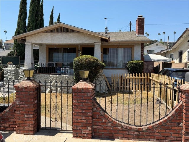 Property photo for 211 Chestnut, Los Angeles, CA