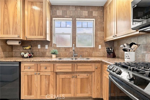 4290 El Dorado, Riverside, CA 92501