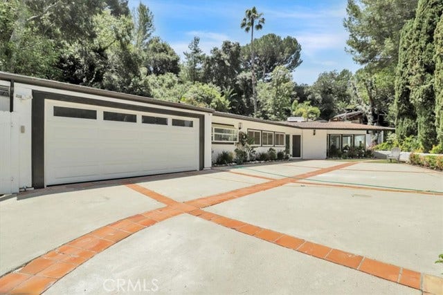 Property photo for 9466 Hidden Valley PL, Beverly Hills, CA