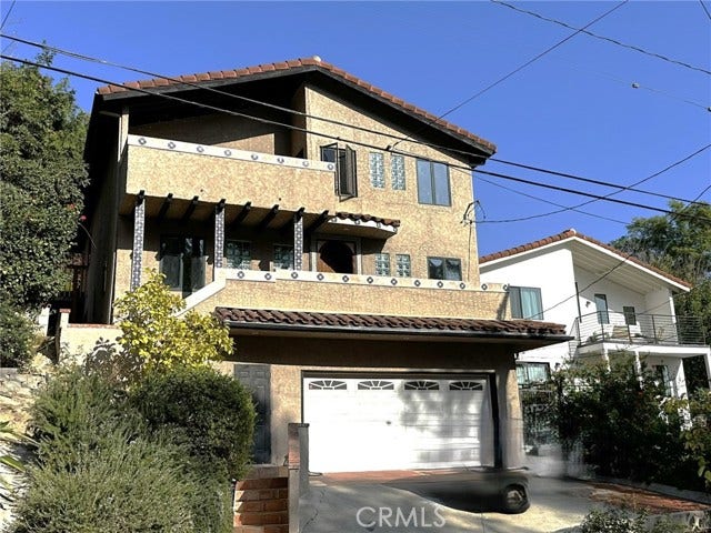 Property photo for 3856 Udell CT, Los Angeles, CA