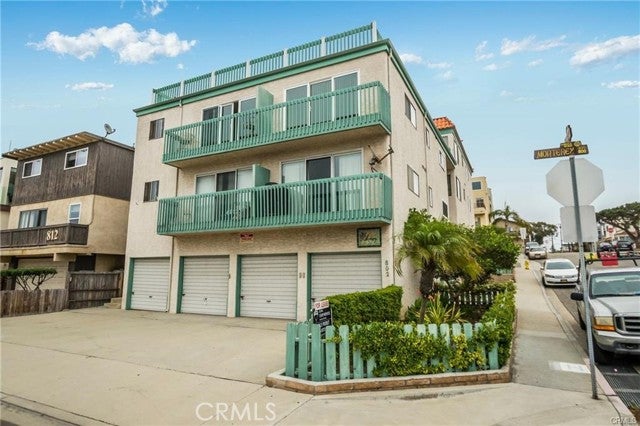 Property photo for 802 Monterey Boulevard, #4, Hermosa Beach, CA