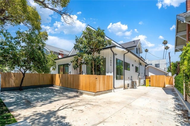 Property photo for 1606 1/2 N Kingsley, Los Angeles, CA