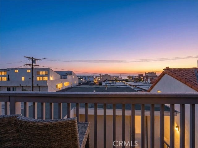 Property photo for 331 Manhattan AVE, Hermosa Beach, CA