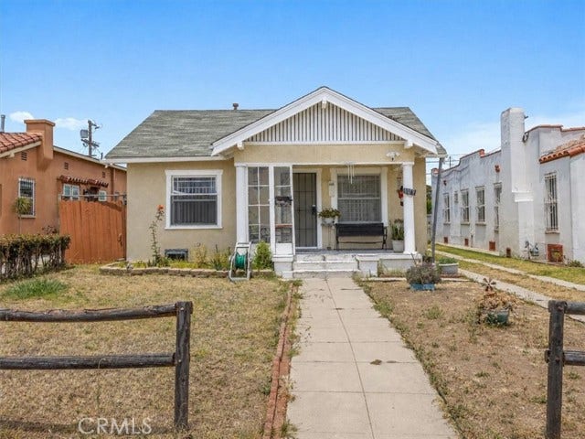 Property photo for 1119 W 84th PL, Los Angeles, CA