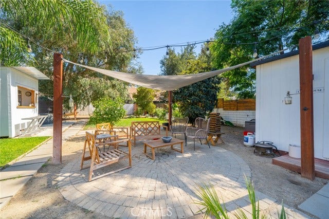 3327 N Crescent, San Bernardino, CA 92405 3327 N Crescent, San Bernardino, CA 92405