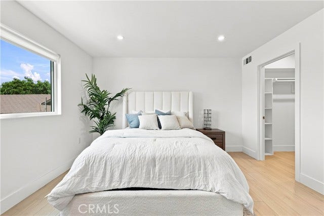 13357 W Cellest PKWY, Pacoima, CA 91331