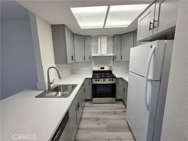 Property photo for 44036 25th, Lancaster, CA