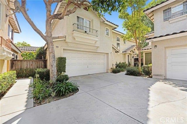 Property photo for 976 Baycrest Lane, Harbor City, CA