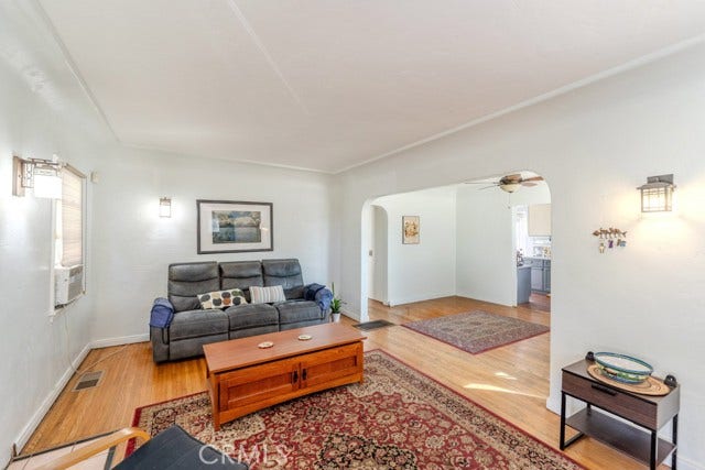 1539 W 94th PL, Los Angeles, CA 90047 1539 W 94th PL, Los Angeles, CA 90047
