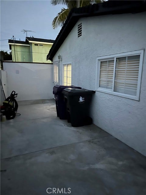 2119 W Coloumbia ST, Long Beach, CA 90810