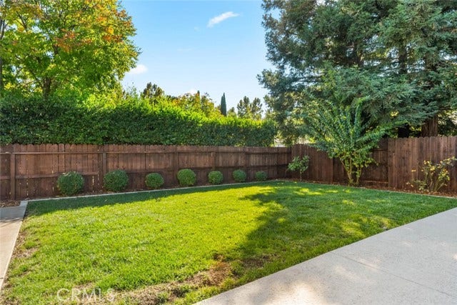 1 London CT, Chico, CA 95973