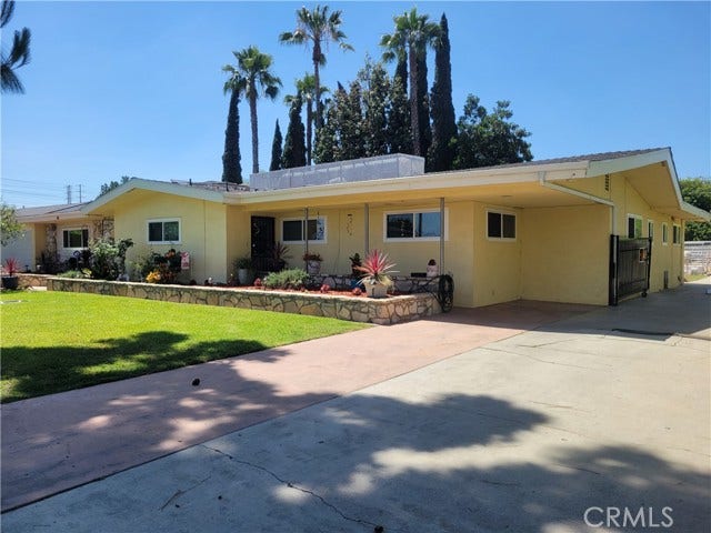 Property photo for 7015 N Atlantic PL, Long Beach, CA