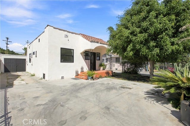 Property photo for 123 E 108th, Los Angeles, CA