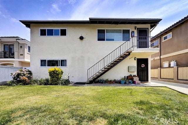 Property photo for 2204 Voorhees Avenue, Redondo Beach, CA