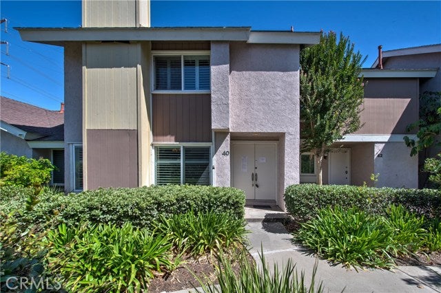 Property photo for 40 Goldenbush, Irvine, CA