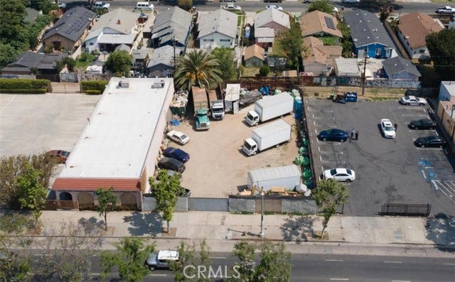 Property photo for 235 E Manchester, Los Angeles, CA