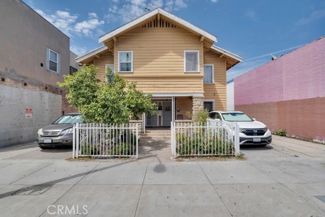 Property photo for 2115 1/2 Venice BLVD, Los Angeles, CA