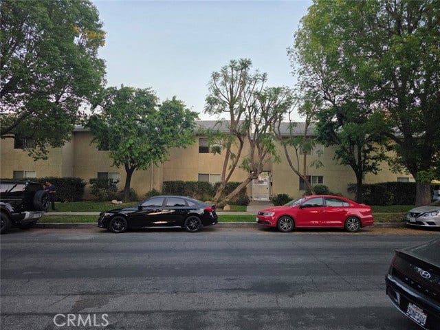 Property photo for 4558 Willis, #114, Los Angeles, CA