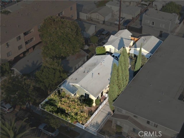 Property photo for 1140 Orizaba AVE, Long Beach, CA