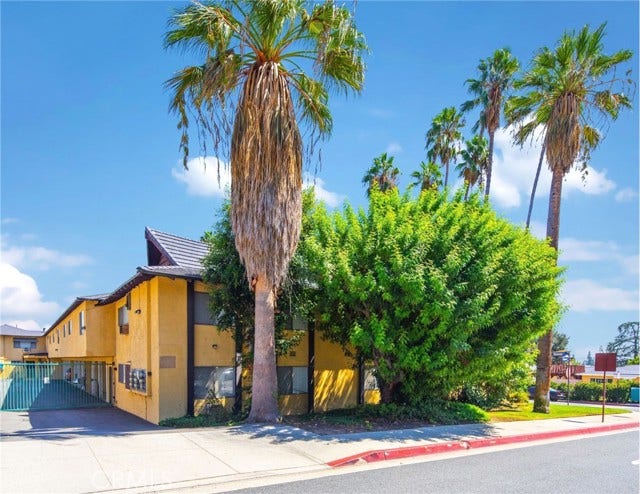 1817 E 2nd ST, Duarte, CA 91010