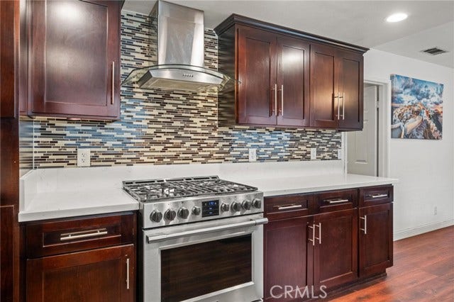 Property photo for 5048 W 121st ST, Hawthorne, CA