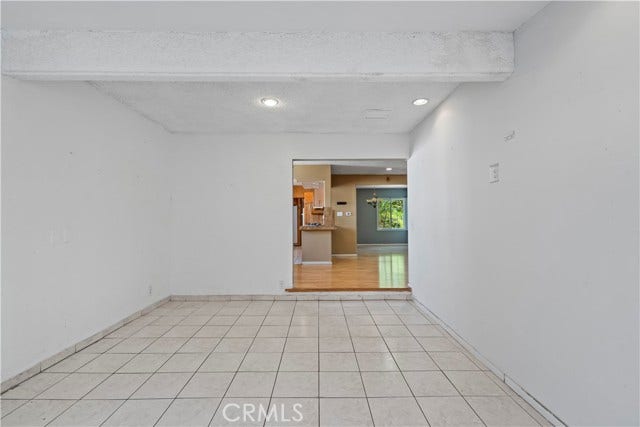 10561 Marklein, Mission Hills, CA 91345