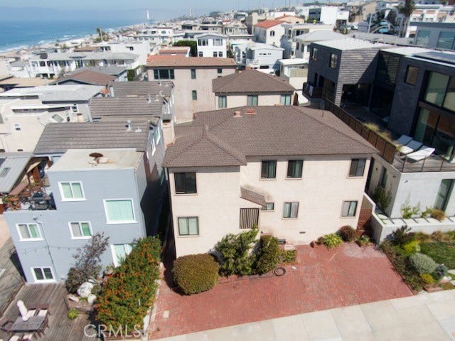Property photo for 223 32nd St, Manhattan Beach, CA