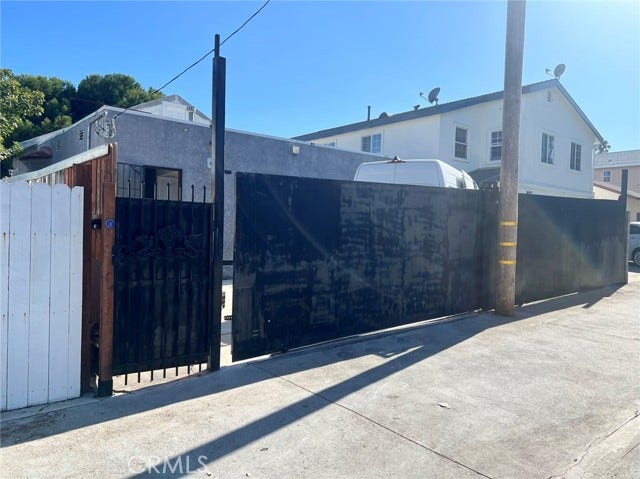 Property photo for 324 W Oliver, San Pedro, CA